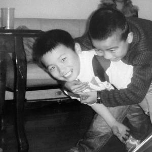 围着人吃瓜的视频大全,揭秘网络视频中的围观现象