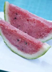 自制吃瓜机关视频教程,夏日消暑新玩法教程